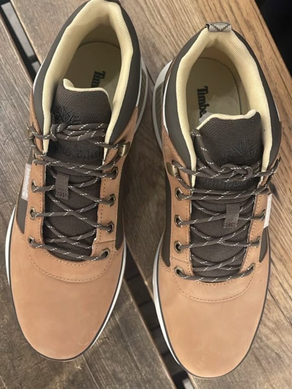 TIMBERLAND MEN'S FIELD TREKKER BOOT LOW LACE SNEAKER MD BROWN W DK BRN A6DKN-A4G